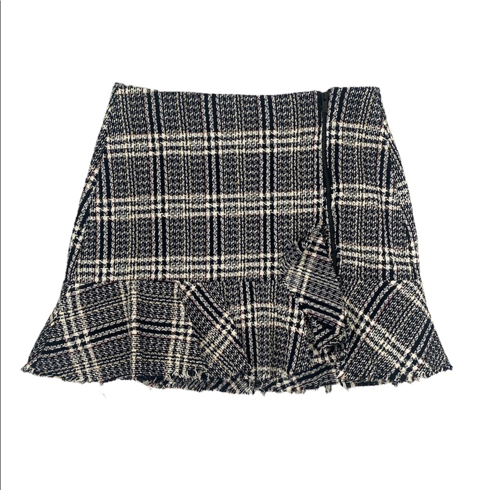 Zara Trafaluc Collection Mini Skirt Tweed Frayed assymetric Ruffle hem Small - Picture 2 of 9